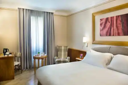 Renaissance Naples Mediterraneo - 71