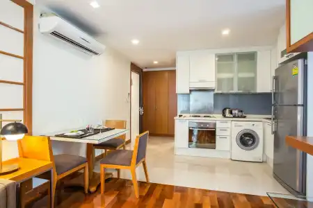 Adelphi Grande Sukhumvit - 15