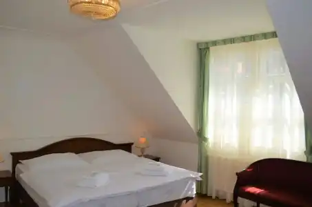 Renesance Krasna Kralovna - 49