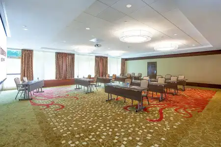 Holiday Inn Charlottesville-Monticello by IHG - 25