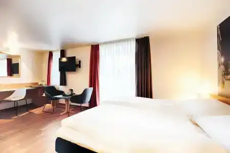 B&B Aachen-Hbf - 58