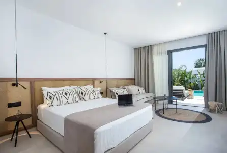 Vanik Suites - 1