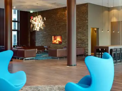 Motel One Köln-Altstadt - 10