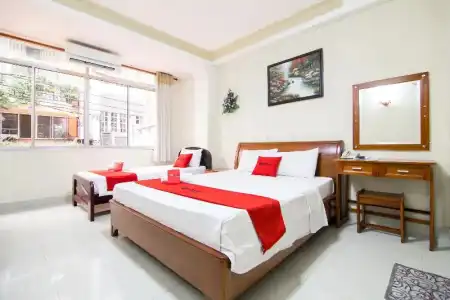 RedDoorz Plus @ Pham Ngu Lao 2 - 27