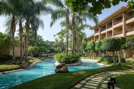Dusit Thani LakeView Cairo - 25