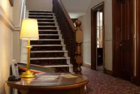 Edinburgh House - 9