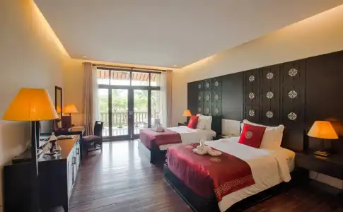 Lapochine Beach Resort (Formerly Ana Mandara Hue) - 2