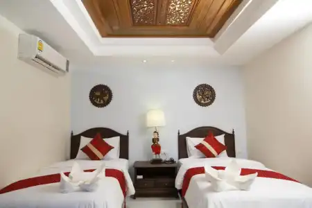 Chang Siam Inn - 53
