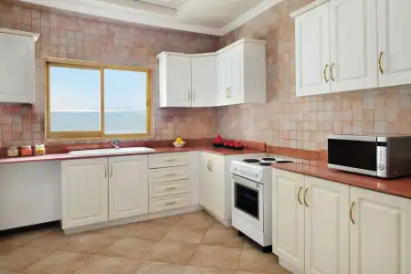 Al Hamra Residences Apartment - 47