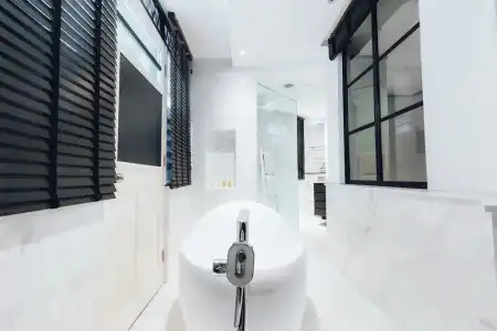 NuVe Urbane - 140