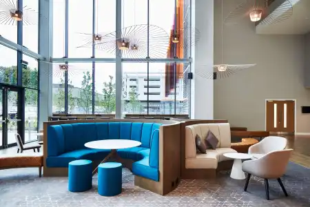 Hyatt Regency - 7