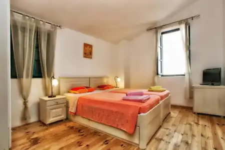 B&B Apart Pastrovski Konak - 15