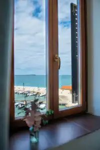 Marina - Restaurant - 40