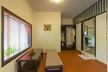 East West Villa - 120