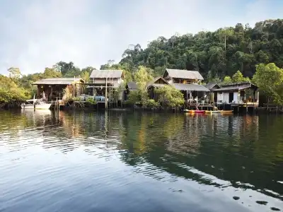 Bann Makok the Getaway - 14