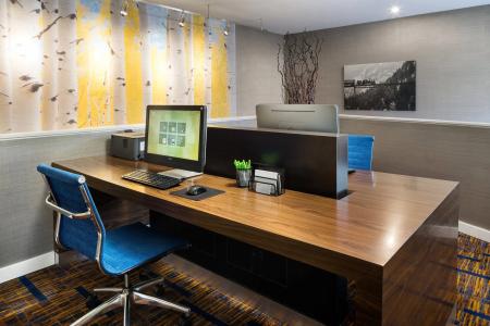 Courtyard Denver Central Park - 15