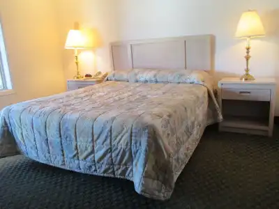 Newport Inn By OYO - Hwy 101 - 3