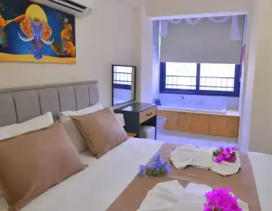Mykonut Boutique Suites - 3