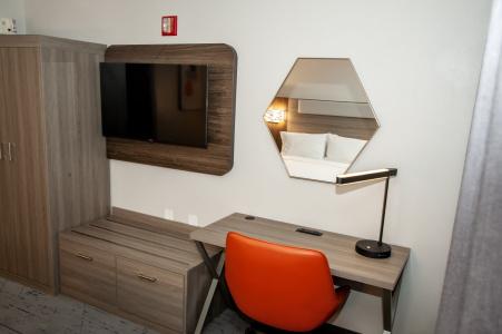 Holiday Inn Express Airport - Tucson by IHG - 37