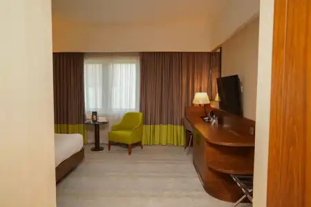 The Grand Lux - 44
