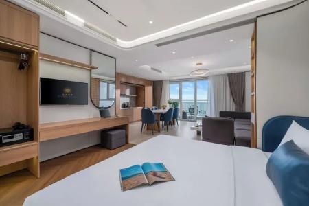 BlueSun Danang Beach - 110