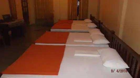 Anura Guest Inn - 44