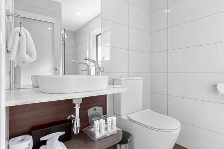 Holiday Inn Queenstown Frankton Road by IHG - 86