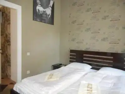 Hostel Q - 2