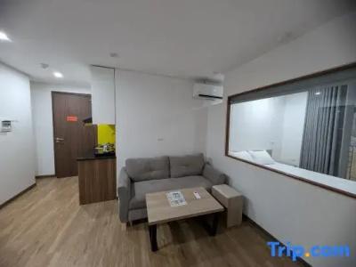 Era Apartment Lac Long Quan - 55