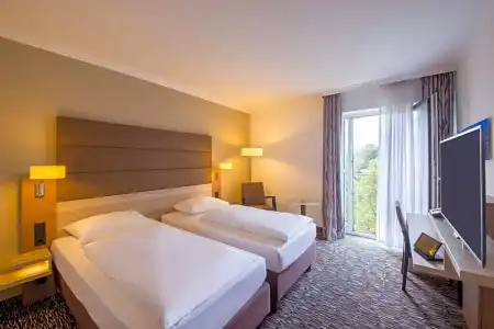 Best Western Plus Köln City - 52