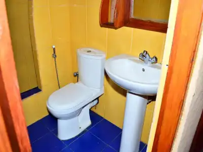 Summer Breeze Guest House - 9