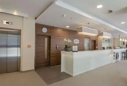 Hampton by Hilton Frankfurt City Centre Messe - 1