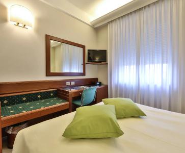 Astoria, Sure Collection by Best Western - 39