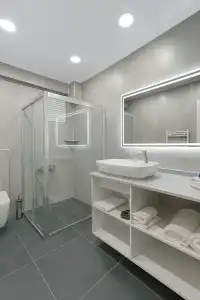 On4 Rooms & Suites - 29