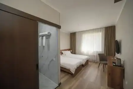 Sultan Bishkek Mini-Hotel - 23