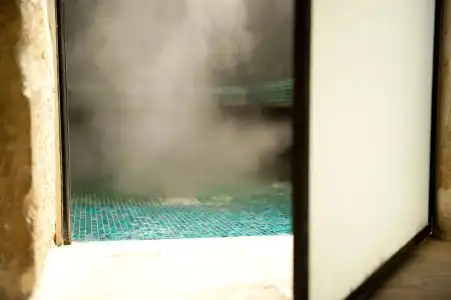 L'Hotel - 14