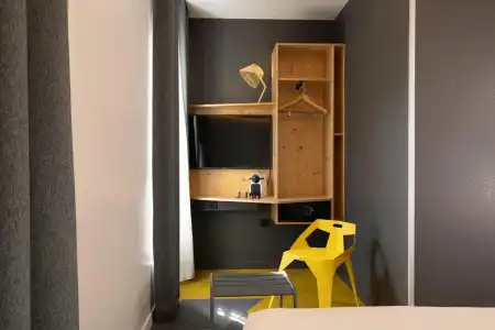 Urban Bivouac - 40
