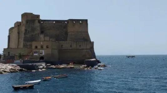 Palazzo Chiatamone - 13