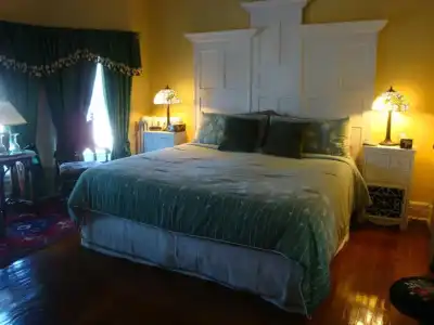 A Moment in Time Bed & Breakfast - 36