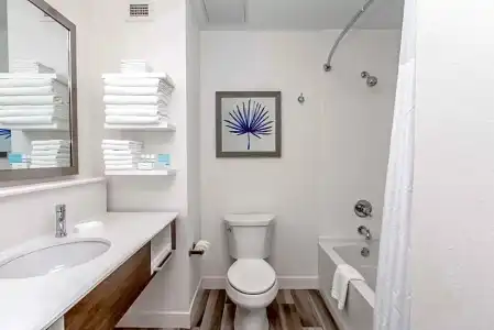 Hampton Inn and Suites Panama City Beach/Beachfront - 63