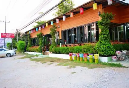 Ruen Narisra Resort - 15