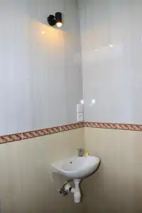 Uma Kutuh 2 - 8