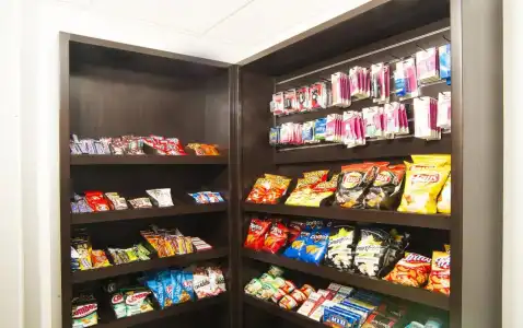Holiday Inn Express San Antonio-Airport by IHG - 9