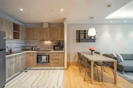 Sherwood Suites - 141