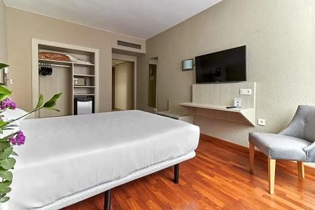 B&B Zaragoza Royal - 93