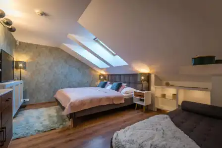 Residence & Club - 26