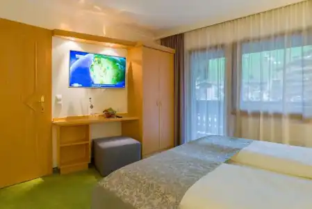 Hotel-Garni Jakober - 90