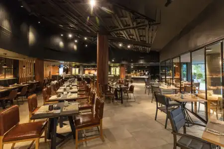 La Vela Khao Lak - 16