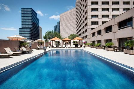 Hilton Houston Post Oak by the Galleria - 11