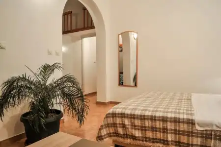 Huter Apartments - 33